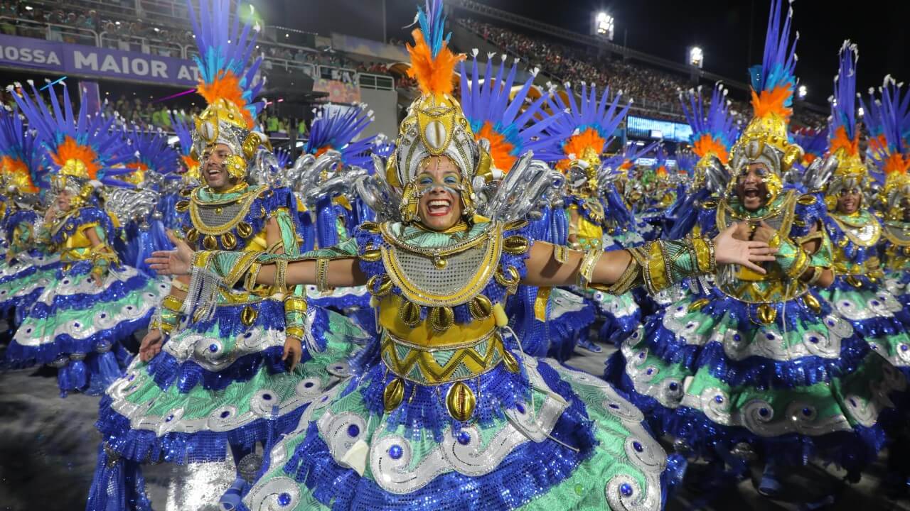 holi festival rio de janeiro